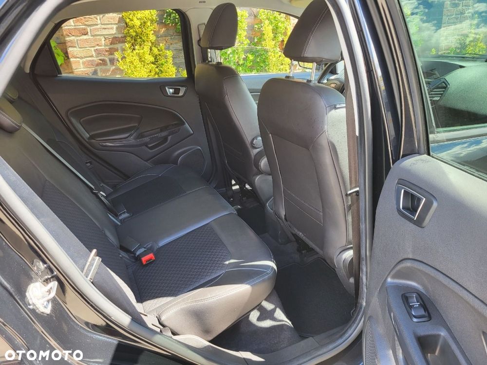 Ford EcoSport - 34