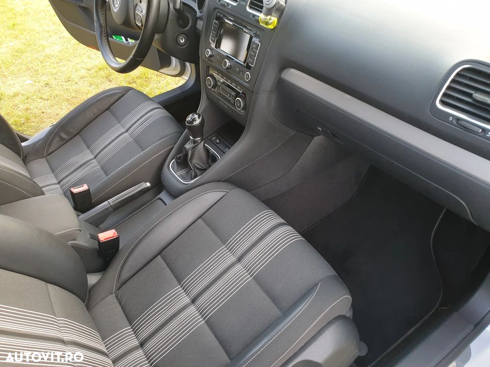 Volkswagen Golf 2.0 TDI DPF Comfortline - 6