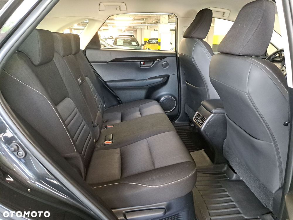 Lexus NX 300h Elegance AWD - 15