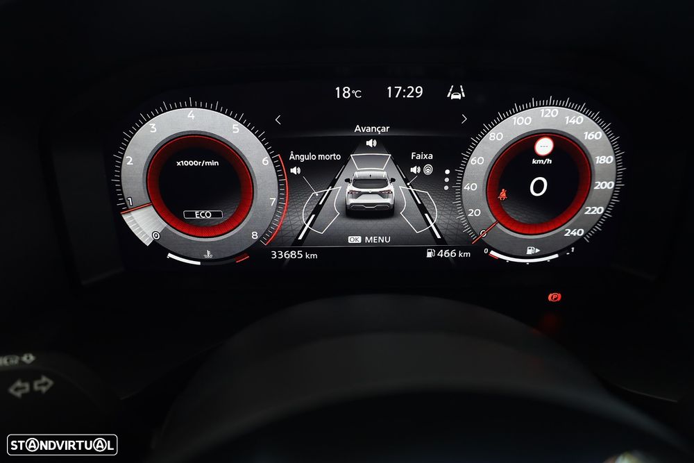 Nissan Qashqai 1.3 DIG-T N-Connecta - 35