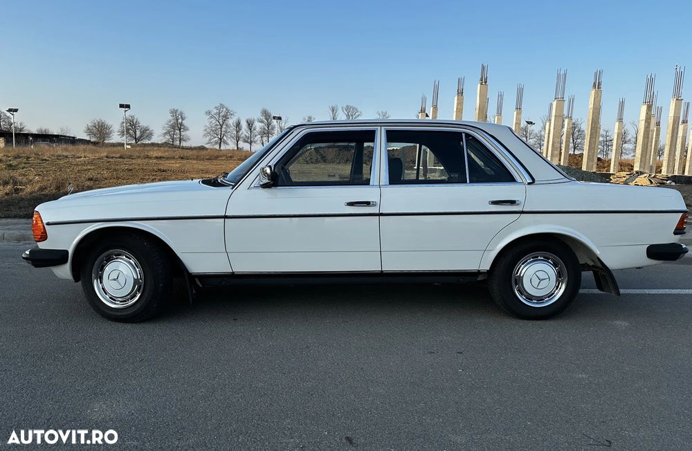 Mercedes-Benz W123 - 3