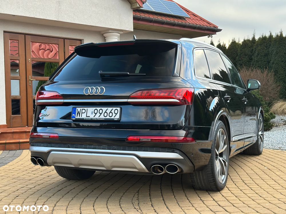 Audi SQ7 - 31