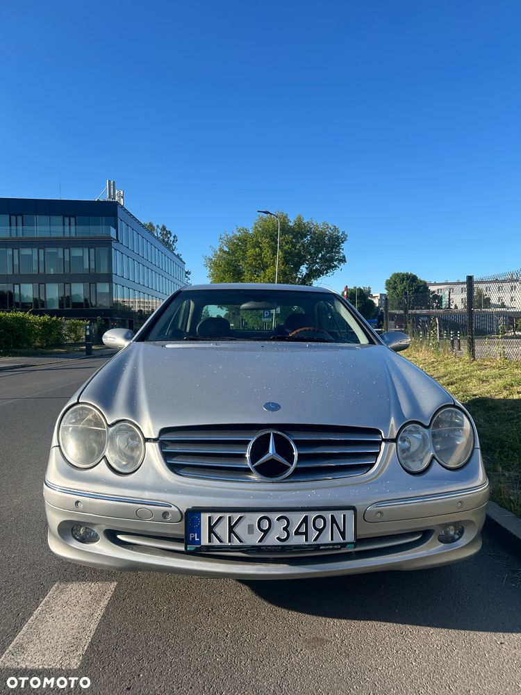 Mercedes-Benz CLK 320 - 2