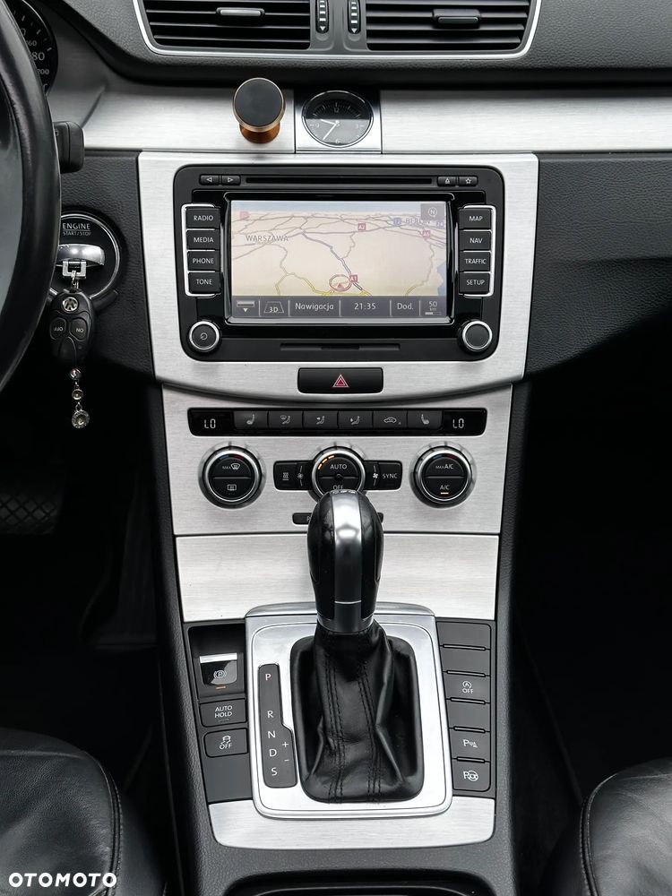 Volkswagen Passat 2.0 TDI DSG BlueMotion Technology Highline - 6