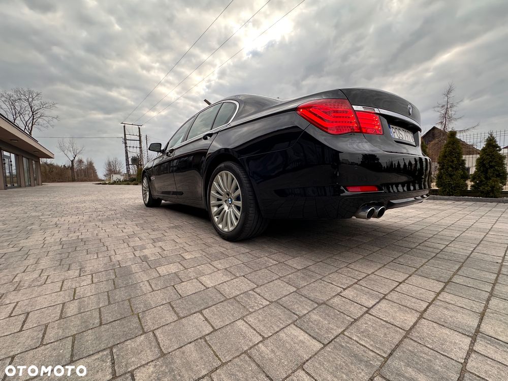 BMW Seria 7 730d - 16