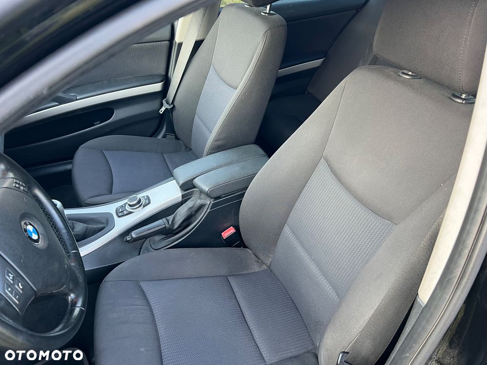 BMW Seria 3 320d - 14