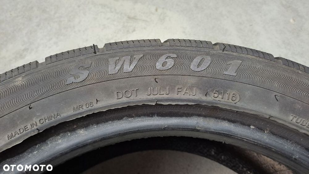 Opona zimowa GoodRide SW601 225/45 R17 - 4