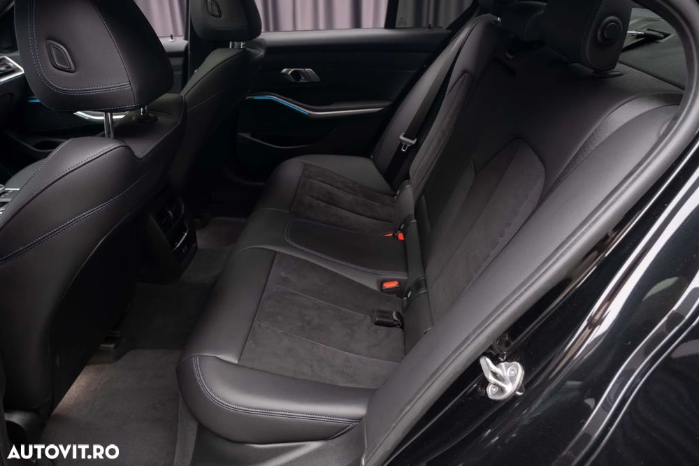 BMW Seria 3 320d xDrive Aut. M Sport - 28