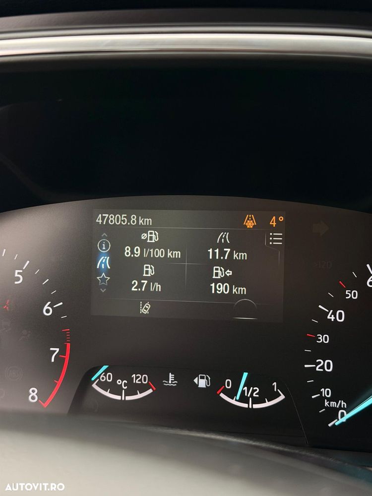 Ford Focus 1.0 EcoBoost MHEV Titanium X - 36