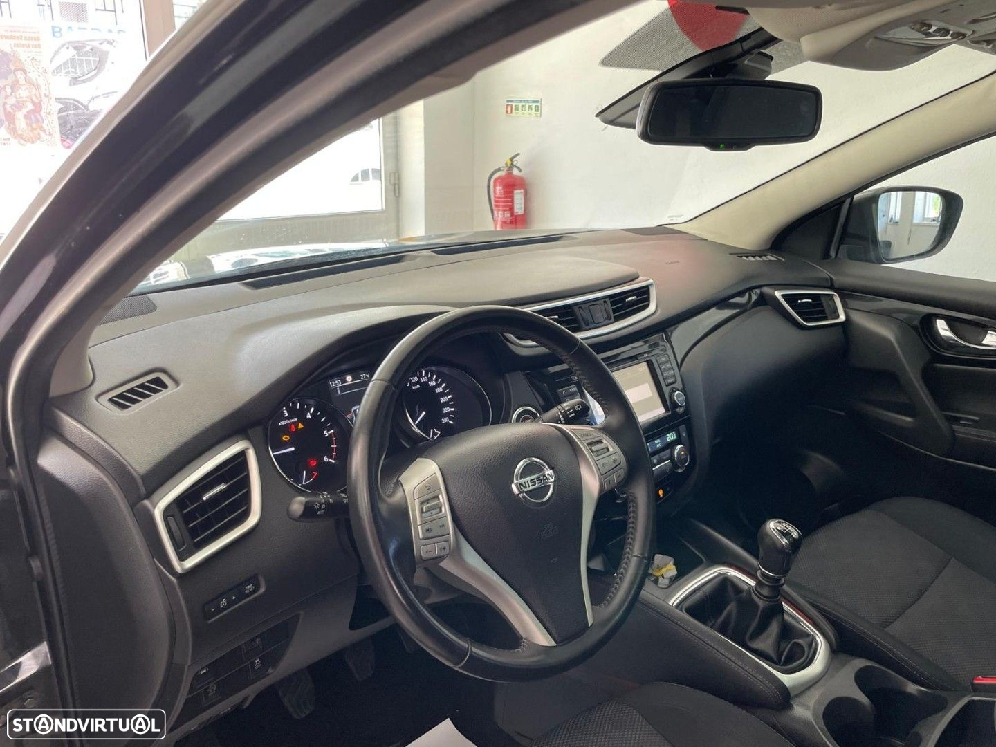 Nissan Qashqai 1.5 dCi N-Connecta 18 RS+PS - 8