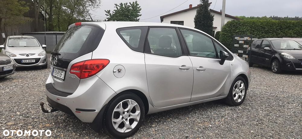 Opel Meriva - 8