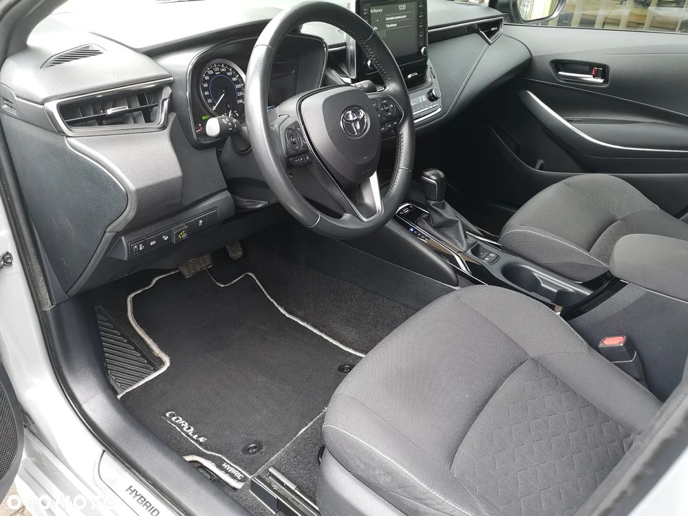 Toyota Corolla 1.8 Hybrid Active - 10