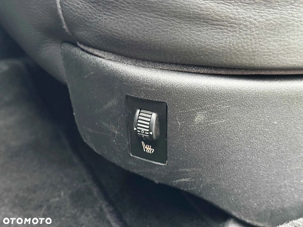 Citroën C6 3.0 V6 Exclusive - 31