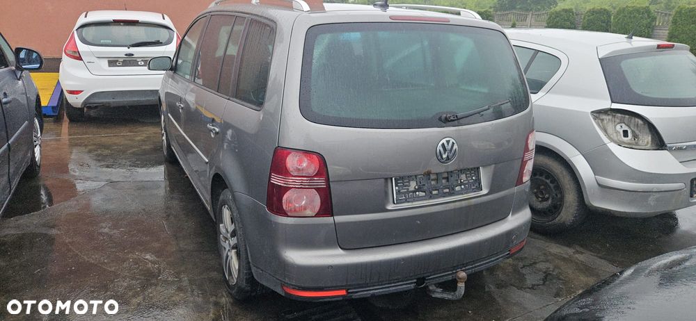 VOLKSWAGEN TOURAN I LIFT 2.0 TDI 06-10 - RADIO RADIOODTWARZACZ - 10