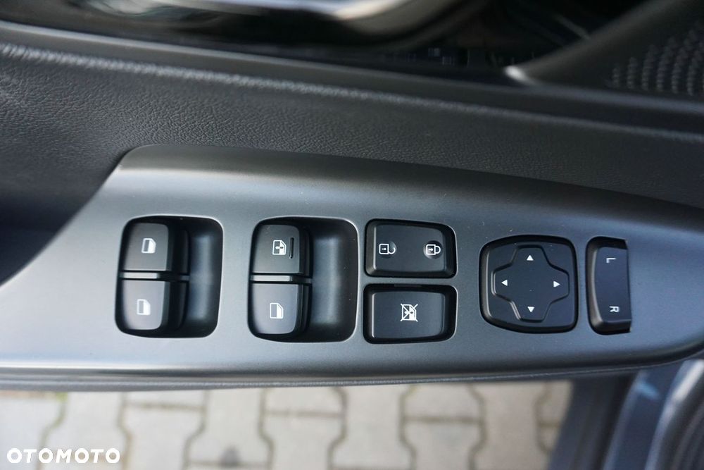 Hyundai Kona 1.6 GDI Hybrid Premium DCT - 11