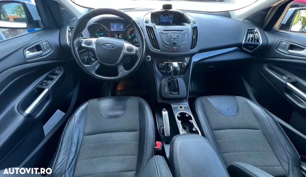 Ford Kuga 2.0 TDCi 4WD Powershift Titanium - 11