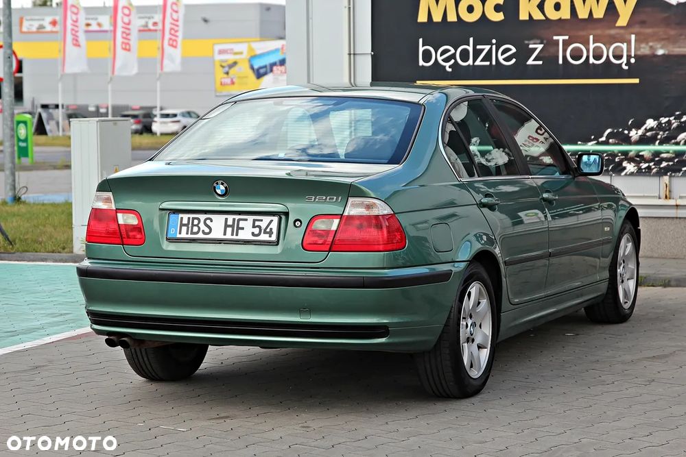 BMW Seria 3 - 16