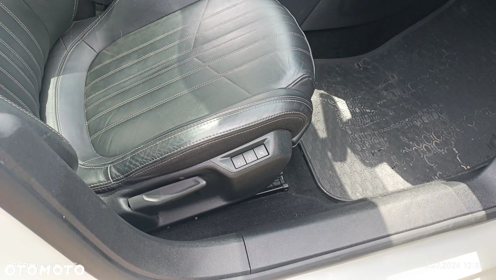 Peugeot 308 BlueHDi FAP 150 EAT6 Stop & Start Allure - 20