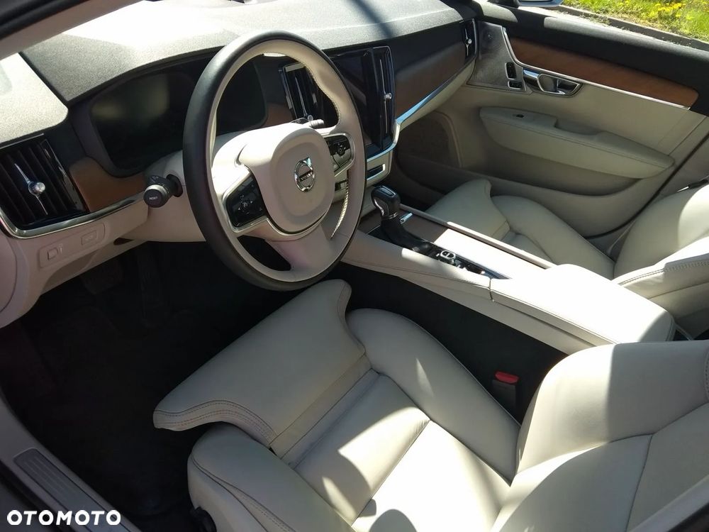 Volvo V90 D5 AWD Inscription - 9