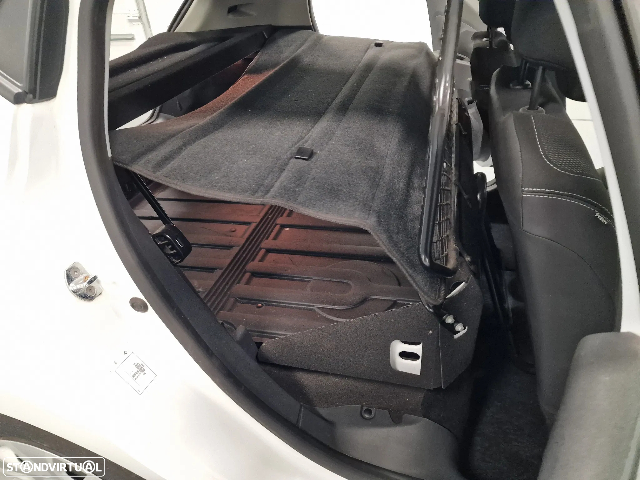 Renault CLIO SOCIETE 1.5 DCI ZEN GPS IVA DEDUTIVEL - 31