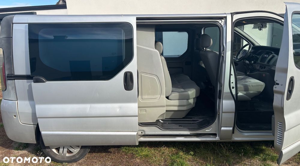 Opel Vivaro 2006 photo 5