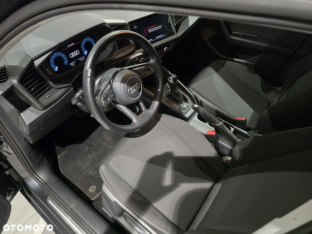 Audi A1 Sportback 30 TFSI Advanced S tronic - 11