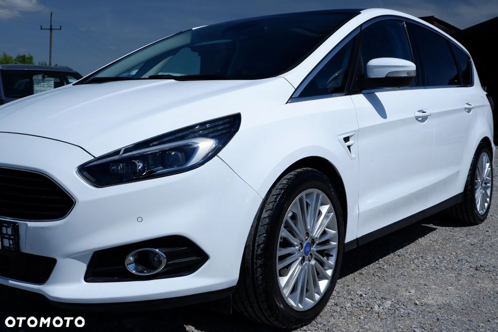 Ford S-Max 2.0 TDCi 4WD Titanium PowerShift - 37