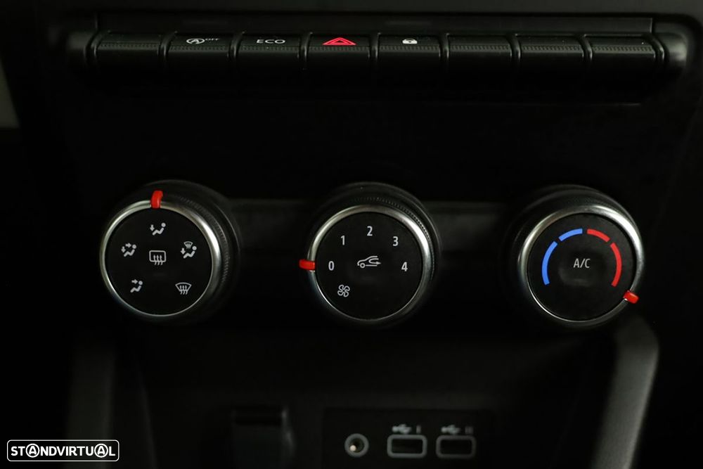 Renault Clio 1.0 TCe Evolution Bi-Fuel - 13