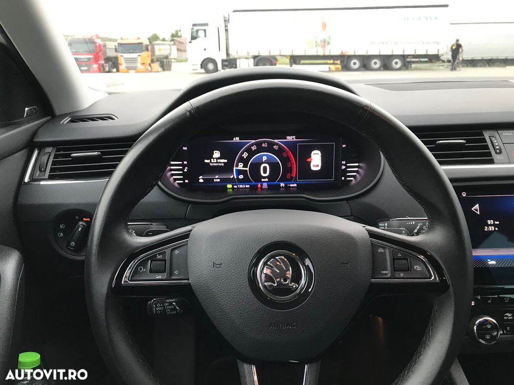 Skoda Octavia 1.6 TDI DSG Ambition - 17