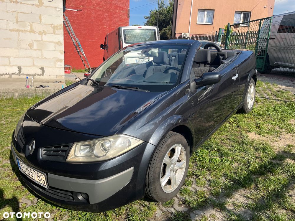 Renault Megane 1.6 Dynamique - 8