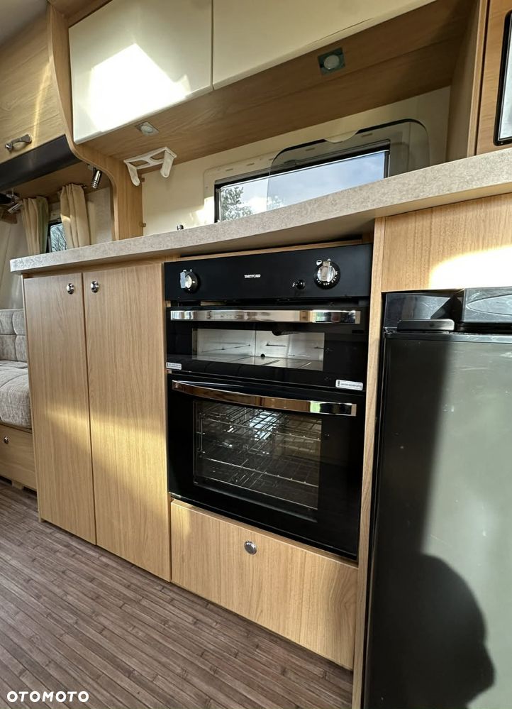 Elddis Crusader - 16