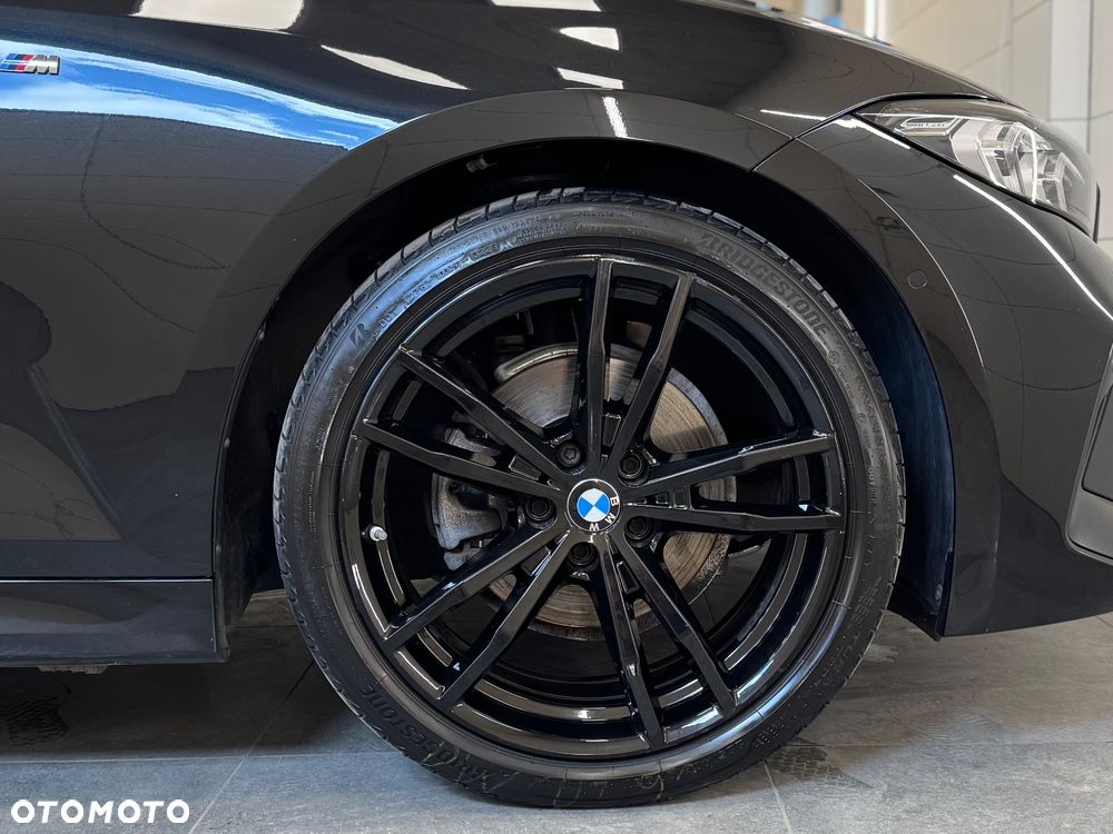 BMW Seria 3 320d xDrive M Sport sport - 11