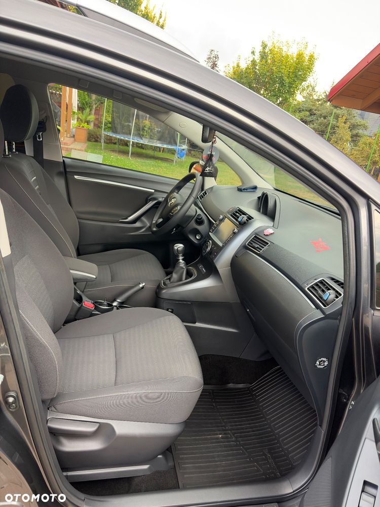 Toyota Verso 1.8 Premium 7os EU6 - 9