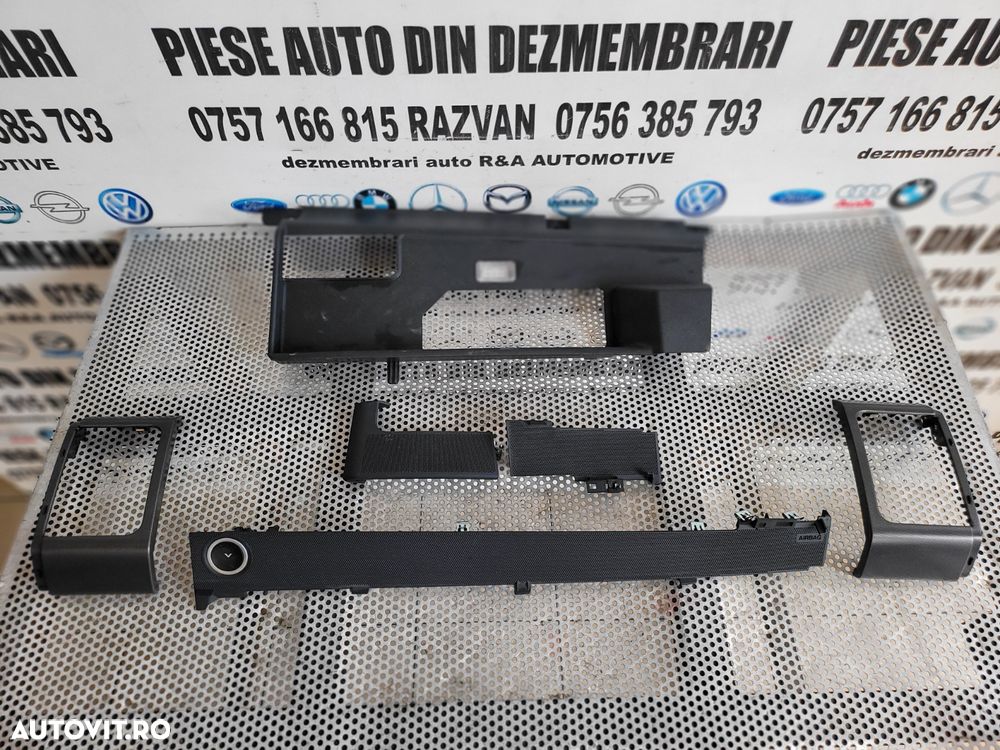 Ornament Grila Trim Bord Land Rover Range Rover Sport An 2014-2015-2016-2017-2018 Volan Stanga Dezm - 2
