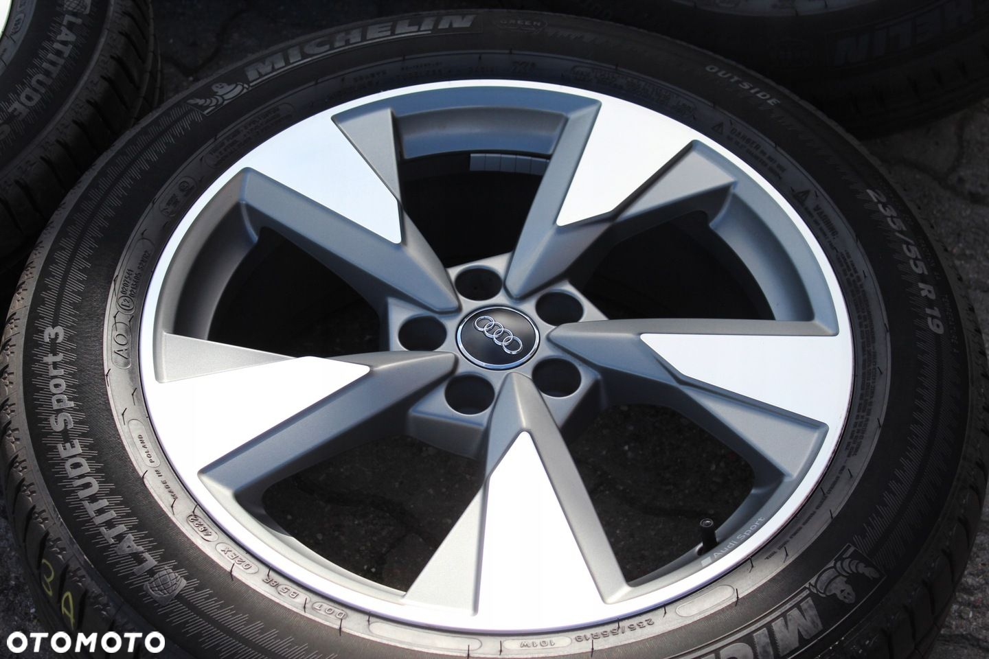 ORYG AUDI Q5 8OA 19 5x112 ET39 MICHELIN 235/55 7mm - 7