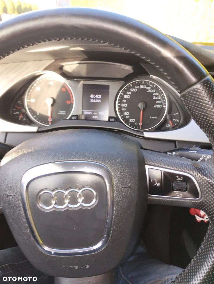 Audi A4 - 4