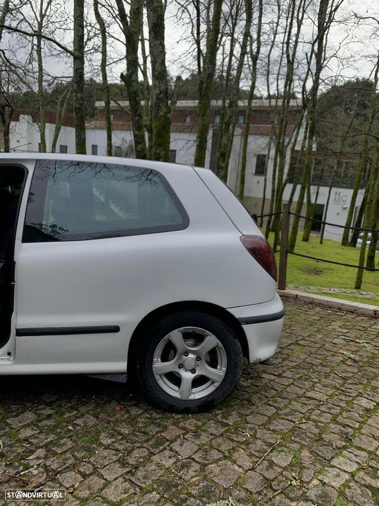 Fiat Bravo - 10