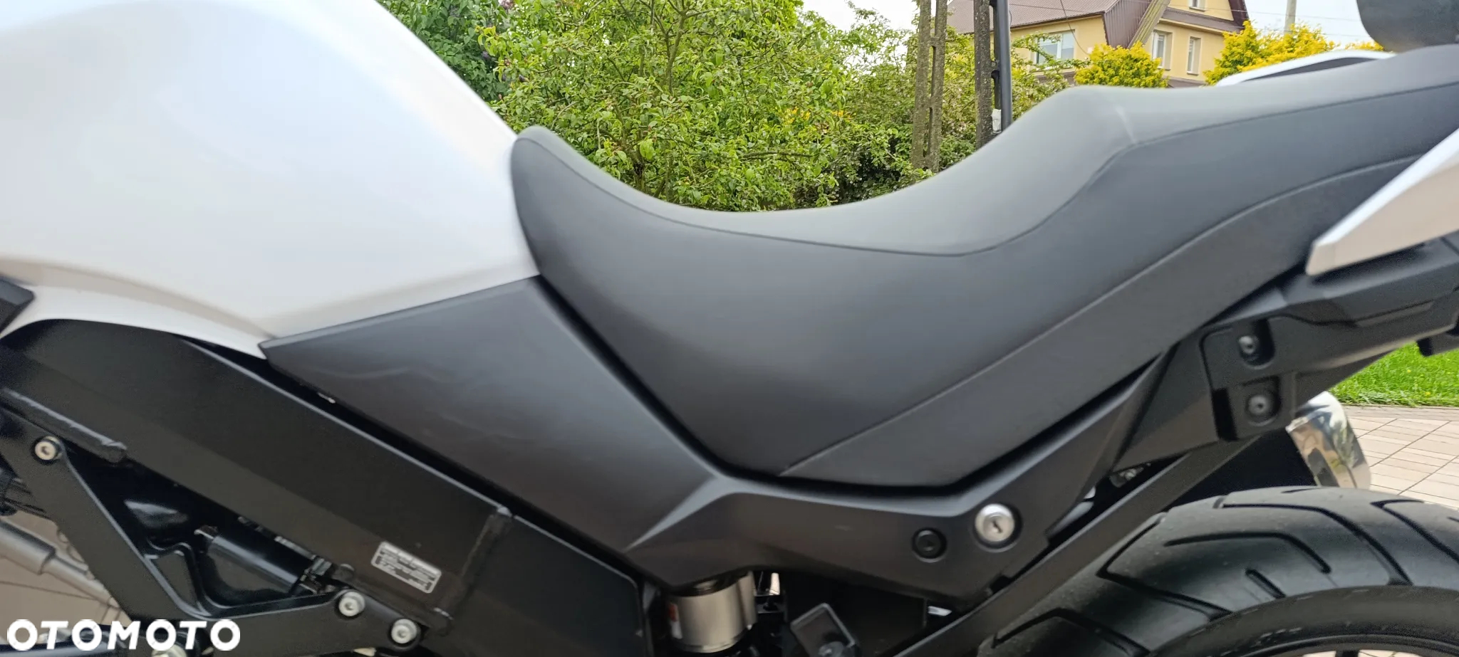 Suzuki V-STROM - 33