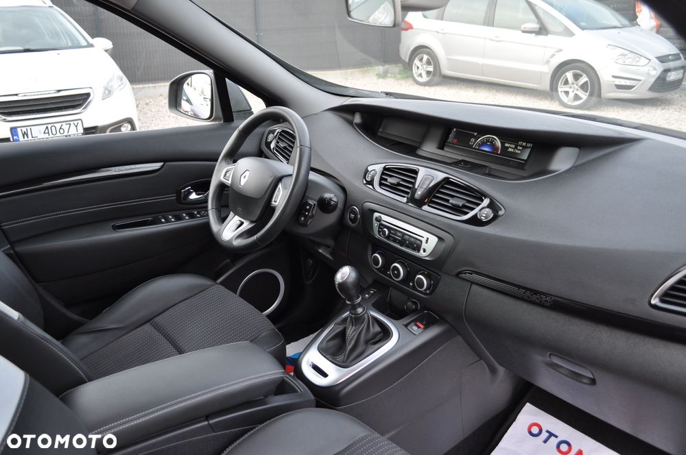 Renault Scenic 1.5 dCi Dynamique - 17