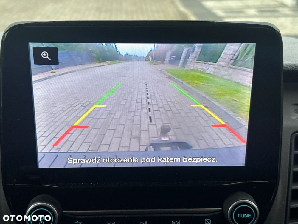 Ford CUSTOM DŁUGI 6 OSÓB - 28