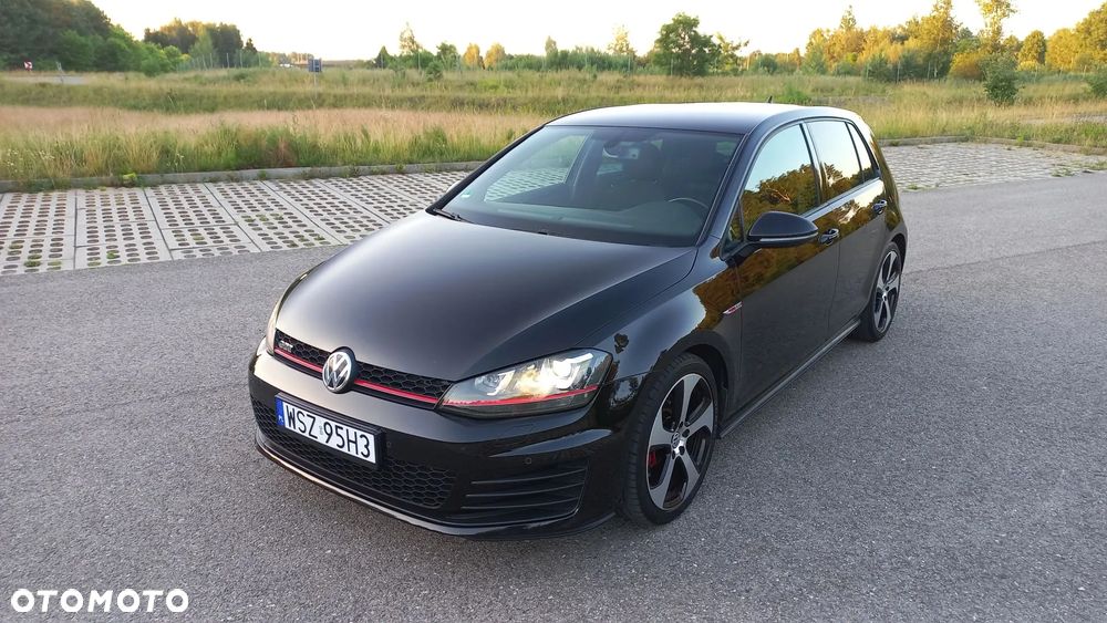 Volkswagen Golf GTI BlueMotion Technology - 3
