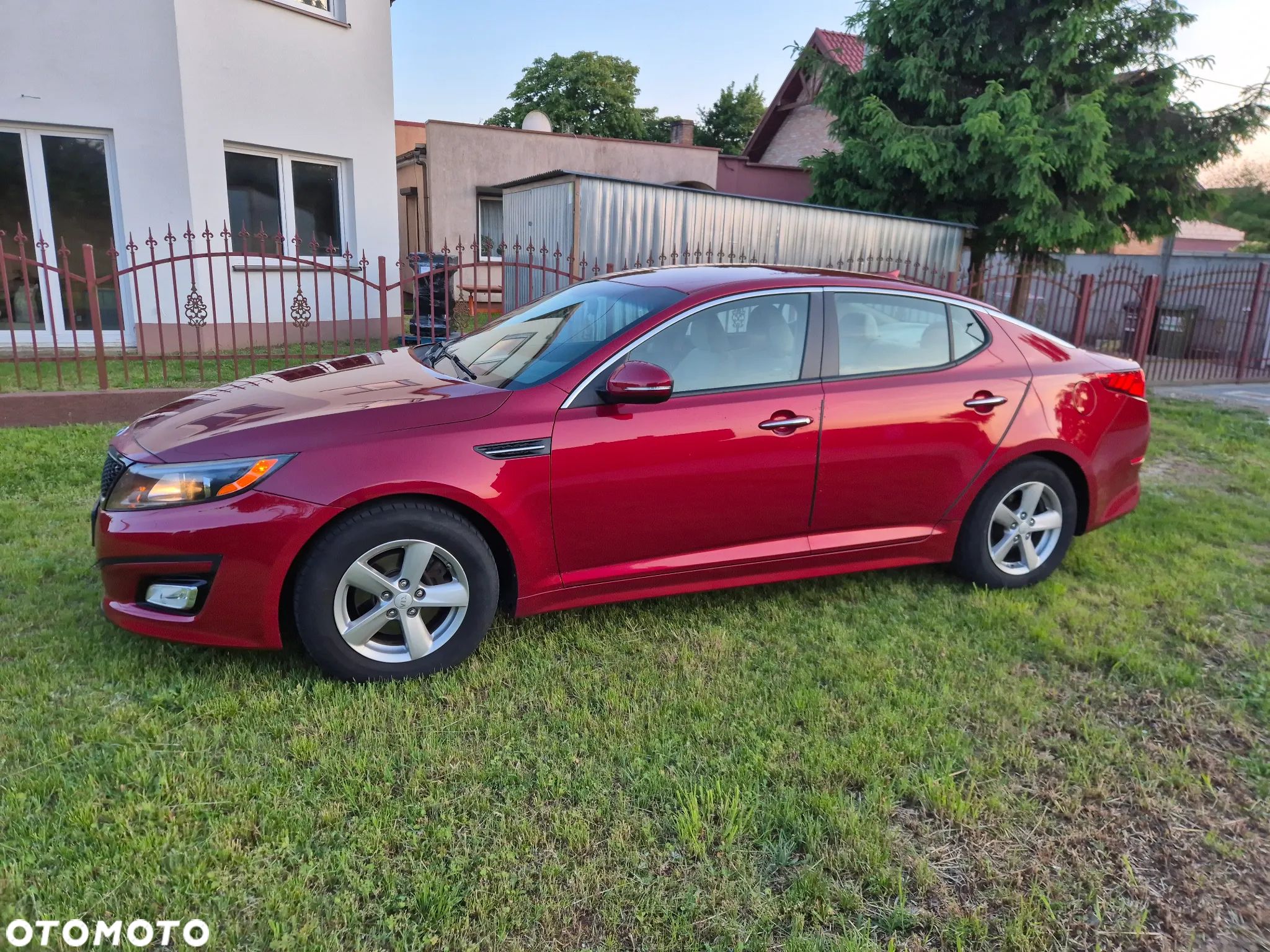 Kia Optima - 1