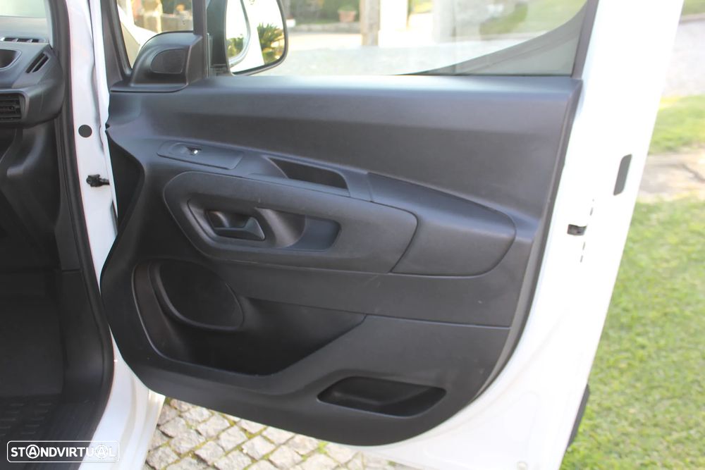 Citroën BERLINGO 1.5 DCI - 3 LUG. - A/C - IVA DEDUTIVEL - 19