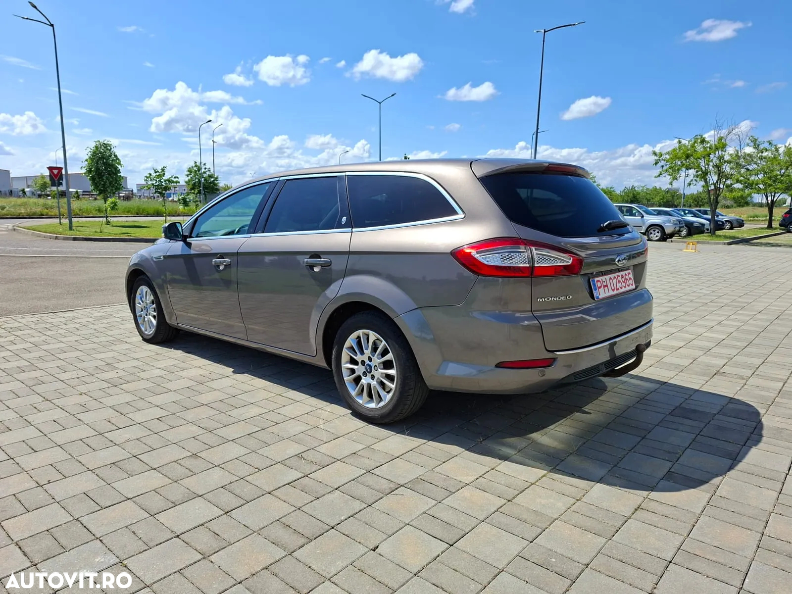 Ford Mondeo 2.0 TDCi Titanium - 3