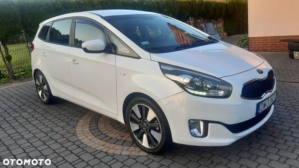 Kia Carens 1.7 CRDi L - 17