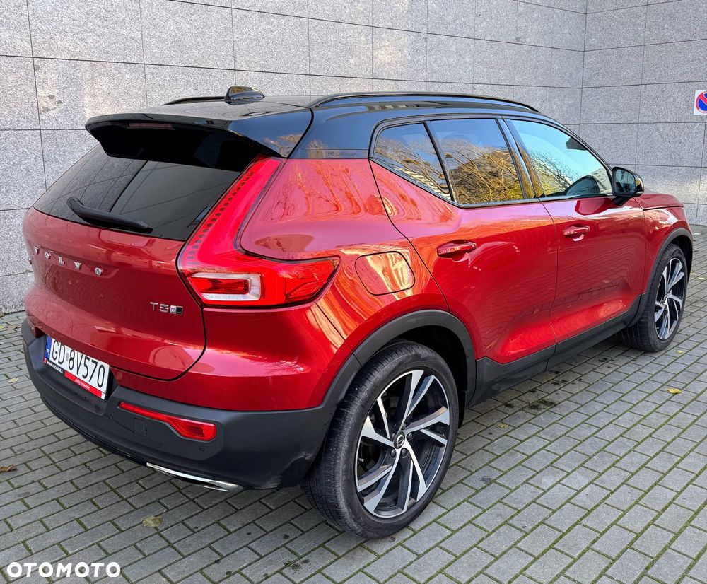 Volvo XC 40 T5 AWD R-Design - 8