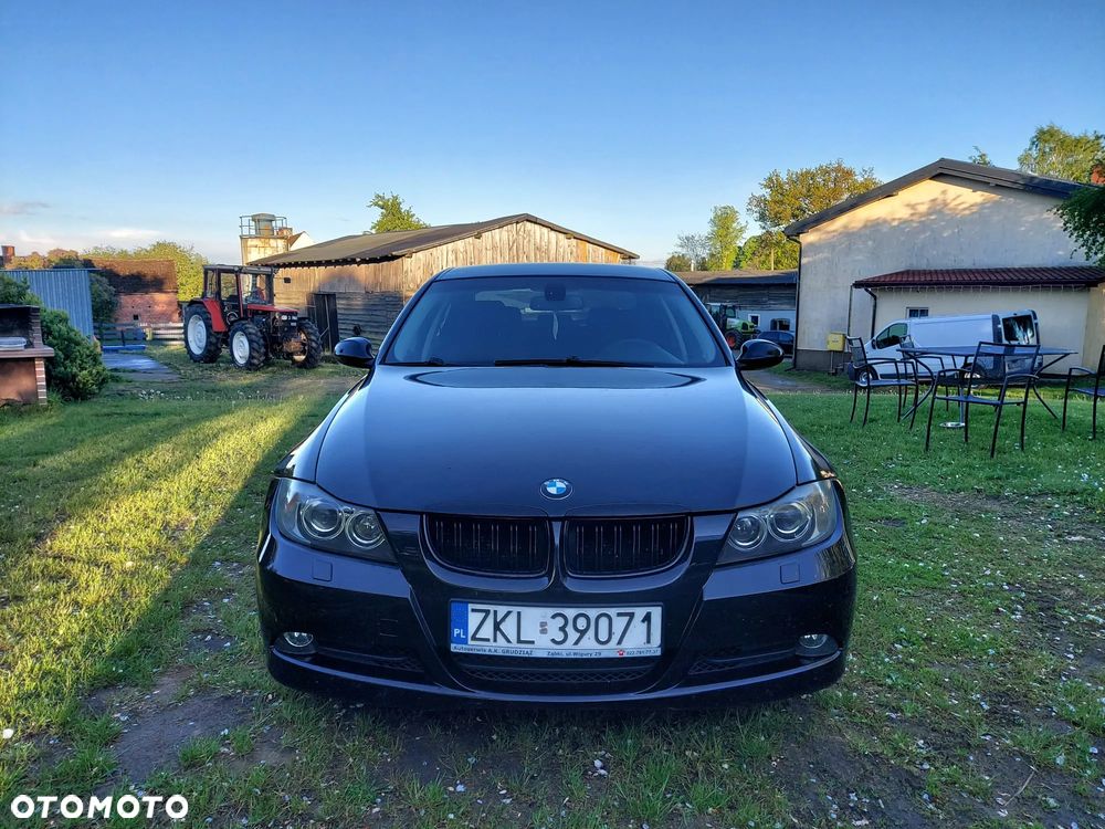 BMW Seria 3 320i - 6