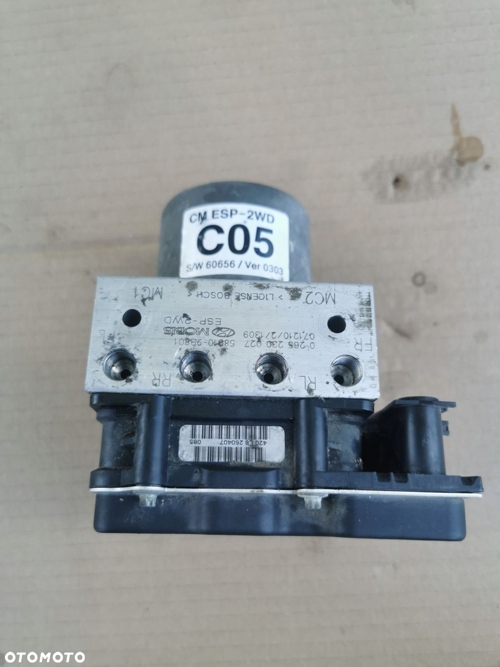 Pompa ABS sterownik Hyundai Santa Fe 58910-2B801 - 2