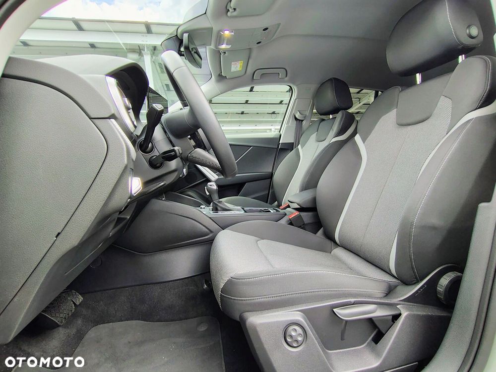 Audi Q2 35 TFSI Advanced S tronic - 21