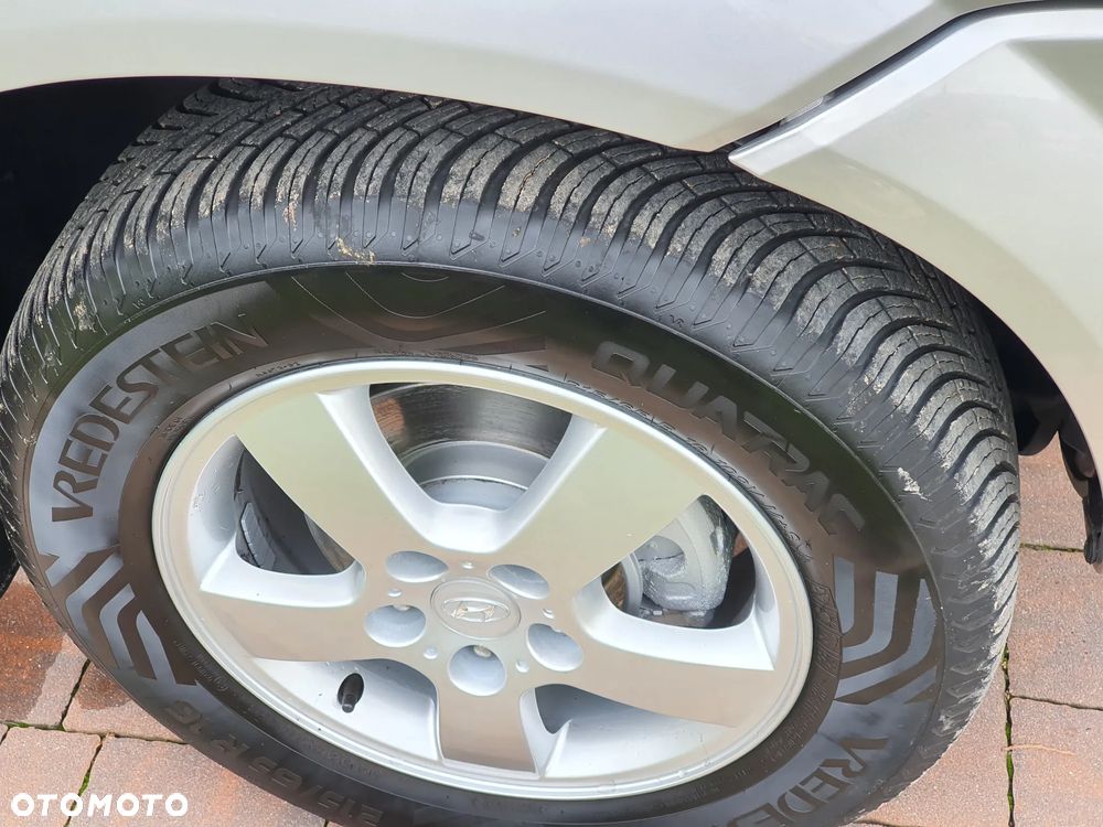 Hyundai Tucson 2.0 Active / Style - 16